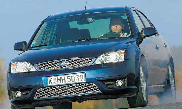 Ford Mondeo 2 2 Tdci Autozeitung De