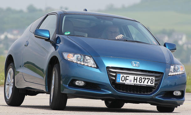 Vergleichstest: Honda CR Z 1.5 IMA - Honda CR Z 1.5 IMA
Das Kompakt-Coupé gibt es ab 21.990 Euro Den Honda CR Z 1.5 IMA gibt es ab 21.990 Euro