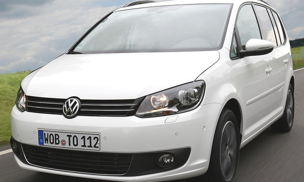 Der VW Touran 1.6 TDI BlueMotion Technology mit neuem Motor und frischer Optik