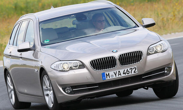 BMW 520d TouringDer neue 5er Touring überzeugt mit seinem agilen Fahrwerk und dem kräftigen Motor BMW 520d Touring Fahrdynamik