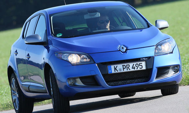 Renault Mégane TCe 130
Den Komptakten gibt es ab 20.350 Euro zu kaufen Den Komptakten gibt es ab 20.350 Euro zu kaufen