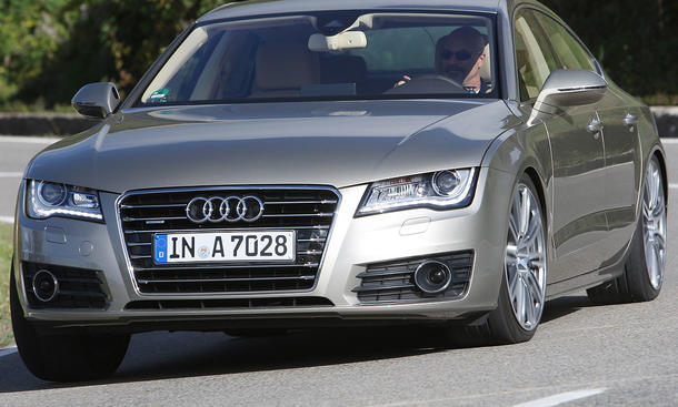 Audi A7 Sportback 3.0 TDI quattroAudi: Für ein Fünfmeter-Coupé zeigt sich der A7 ausgesprochen handlich Audi A7 Sportback 3.0 TDI quattro handliches Fünfmeter-Coupé