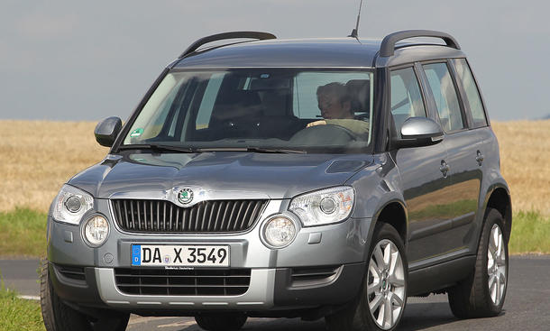 Skoda Yeti 2.0 TDI 4x4
Der Yeti kostet ab 27.590 Euro Skoda Yeti 2.0 TDI 4x4 ab 27.590 Euro