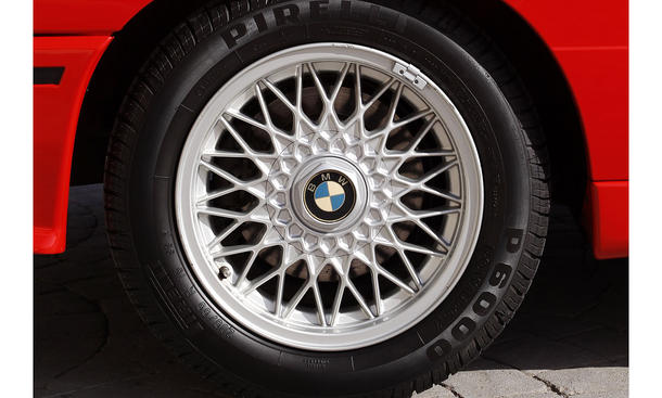 Kohlefaser Öldeckel passend für BMW der E- und F-Serie » Burkhart