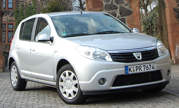 Dacia Sandero 1.6 MPI - 100.000 km mit dem Sandero