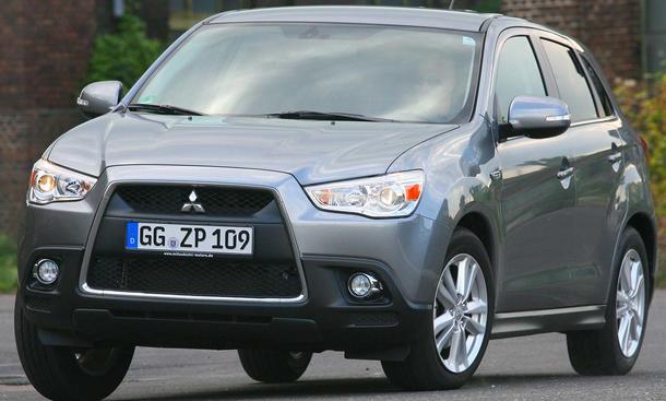 Mitsubishi ASX 1.6 MIVEC 2WD - Der Mitsubishi ASX neigt leicht zum Untersteuern, überzeugt aber mit sehr abgeklärten Reaktionen im Grenzbereich Bilder Mitsubishi ASX 1.6 MIVEC 2WD Fahrverhalten