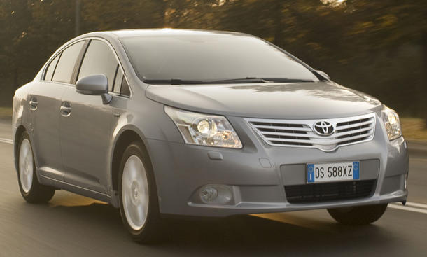 Bilder Toyota Avensis 