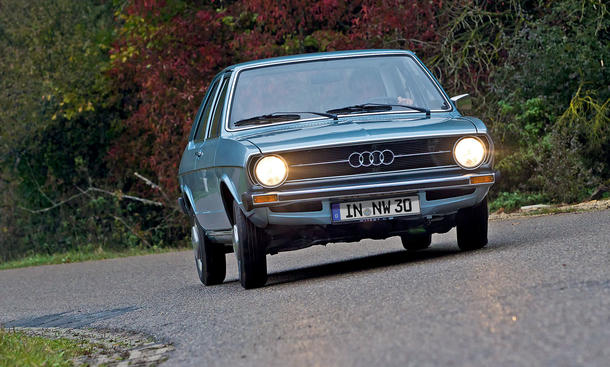 Classic-Cars Wallpaper - Audi 80 L