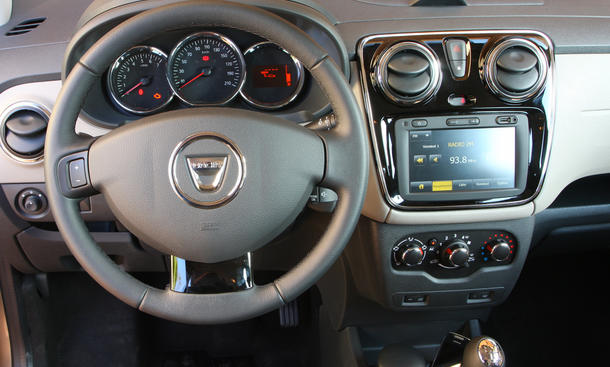 Dacia Lodgy dCi 110 eco - Cockpit