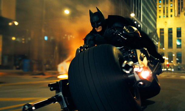 Batman The Dark Knight Rises 2012 Fahrzeuge Batmobile Bat-Pod Batwoman Thumbler Tumbler
