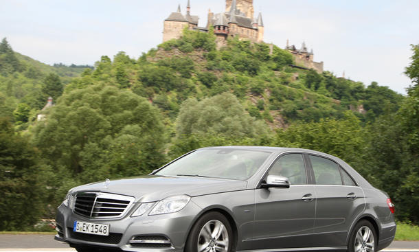 Bilder Mercedes E 300 BlueTEC HYBRID Einzeltest