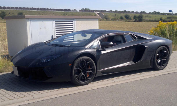 Lamborghini Aventador Roadster 2013 Erlk 246 Nig Ohne Tarnung