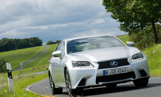 Bilder Lexus GS 450h 2012 Test