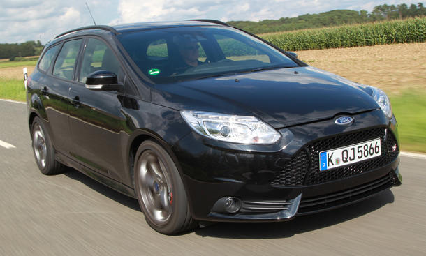 Fahrbericht Ford Focus ST Turnier Kompaktklasse Kombi Front