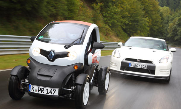 Bilder Nissan GT-R Renault Twizy 2012 Nürburgring Faszination Auto