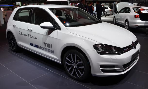 VW Golf VII TGI Bluemotion 2013 Erdgas Genfer Autosalon 2013 Front rechts