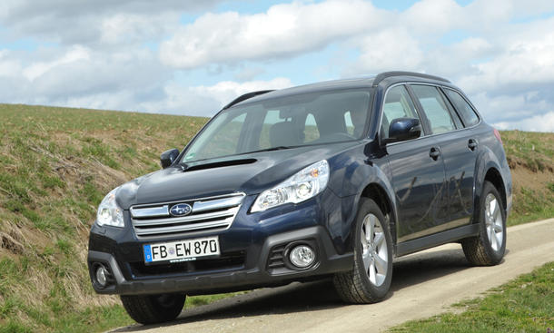 Bilder Subaru Outback 2.0D 2013 Fahrbericht Facelift