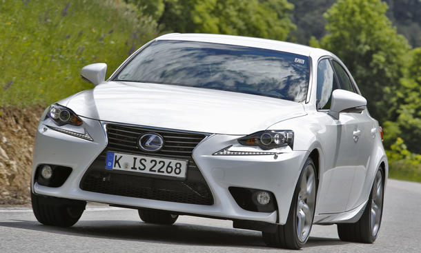 Fahrbericht Lexus IS 300h 2013 Hybrid Bilder Neue Generation