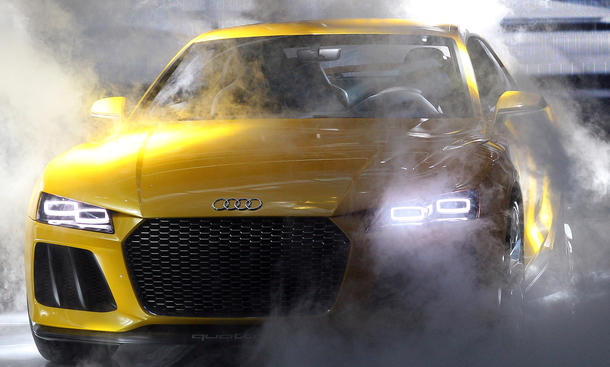 Audi Sport Quattro - Noch fährt er mysteriös als Studie durch den Nebel, aber vielleicht wird der Audi Sport Quattro... - Getty Images IAA 2013 Sportwagen Highlights Sportler Porsche Audi BMW