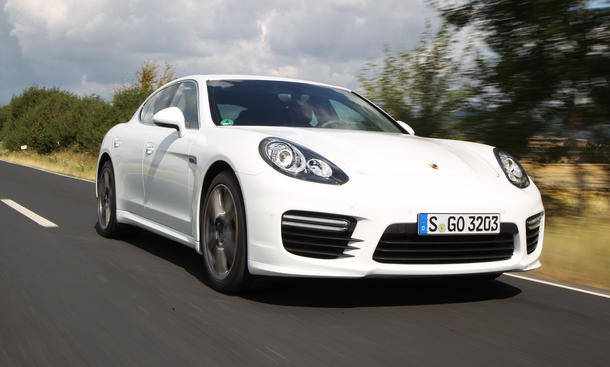 Porsche Panamera Turbo Einzeltest Bilder Technische Daten