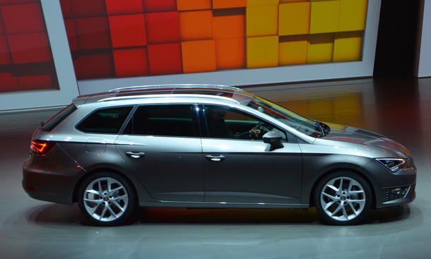 Seat Leon St Preis Fur Den Kombi Auf Der Iaa 13 Verkundet
