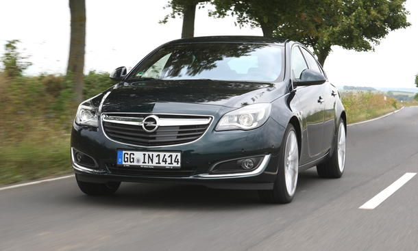 Opel Insignia 1.6 SIDI Turbo Fahrbericht Bilder technische Daten 