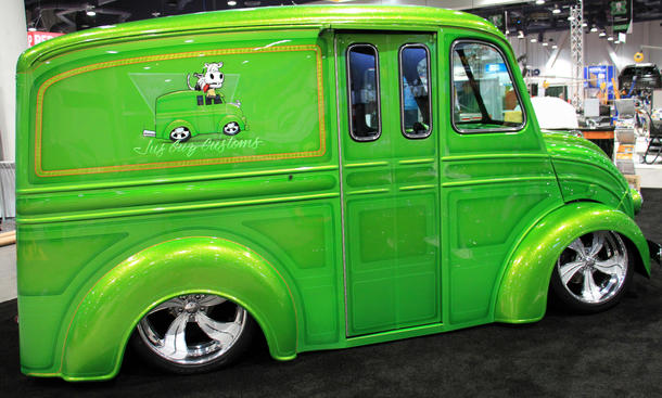 FBS Distribution Custom-Van - Auf der SEMA 2013 ist keine Idee zu kurios, um nicht verwirklicht zu werden - SEMA SEMA 2013 Tuning FBS Distritbution Custom Van