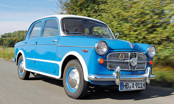 NSU-Fiat Neckar Oldtimer Bilder Kompaktklasse Viertürer 