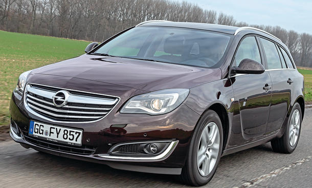 Bilder Opel Insignia Sports Tourer 1.6 DI Turbo ecoFLEX Mittelklasse-Kombis Fahrstabilität