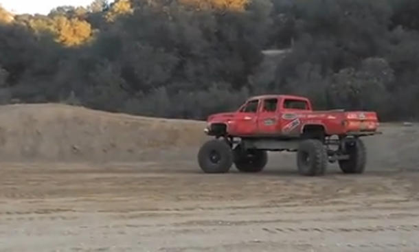 Frisch aus dem Netz: Monstertruck-Physik Frisch aus dem Netz: Monstertruck-Physik