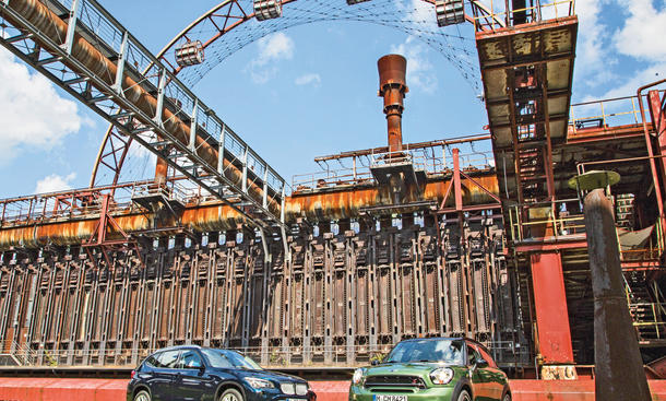 Mini Cooper S Countryman All4 Vs Bmw X1 Xdrive20i Kompakt Suv