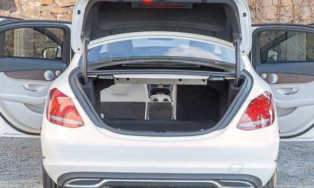 Mercedes C-Klasse Limousine T-Modell Kaufberatung Bilder technische Daten Kofferraum