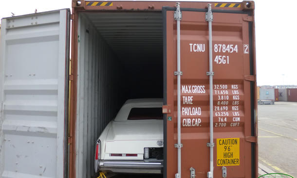 Ratgeber: Youngtimer- und Oldtimer-Import aus den USA - Aus dem Seecontainer in die heimische Garage: Das US-Traumauto gelangt in der Regel per Schiffstransport nach Europa - CRB-EXPRESS GmbH Ratgeber Import Oldtimer Youngtimer USA