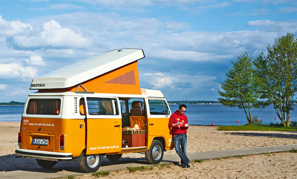 VW T2 Westfalia Bulli Reportage Oldtimer Bilder 