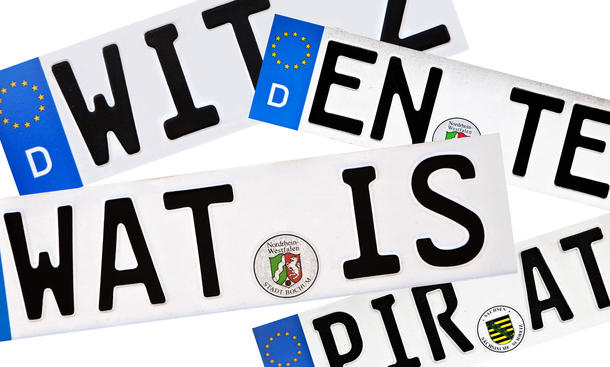 Auto kennzeichen kfz umzug mitnahme aenderung gesetz Nummernschild