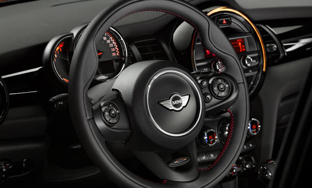 MINI John Cooper Works 2015 Detroit Auto Show Power Kleinwagen