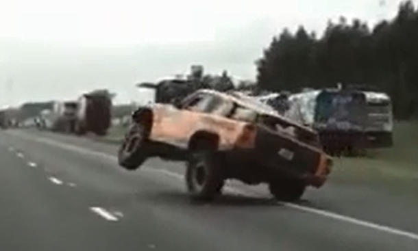 Video: Robby Gordon flippt nach Rallye Dakar aus Video: Robby Gordon flippt nach Rallye Dakar aus
