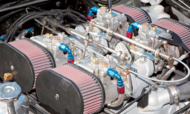 Momo Mirage Sportwagen Bilder technische Daten Motor