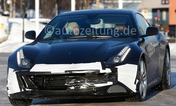 Ferrari FF Facelift 2015 Erlkönig V12 Allrad