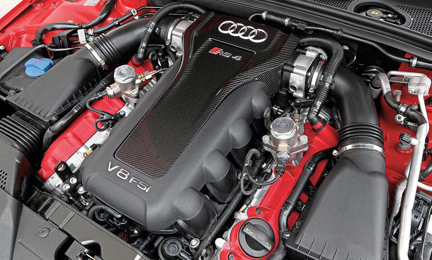 Audi RS4 Avant Vergleich Test Sportkombi Motor