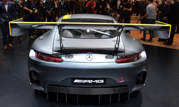 Mercedes-AMG GT3 Genfer Autosalon 2015 Rennversion Bilder Live