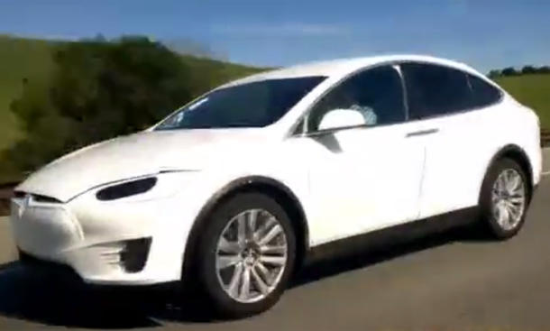 Video: Tesla Model X als Erlkönig