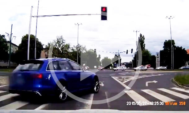 Audi RS6 Avant: Crash-Video Audi RS6 Avant: Crash-Video