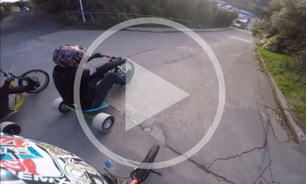 Video: Drift Trikes auf der Baldwin Street Video: Drift Trikes auf der Baldwin Street