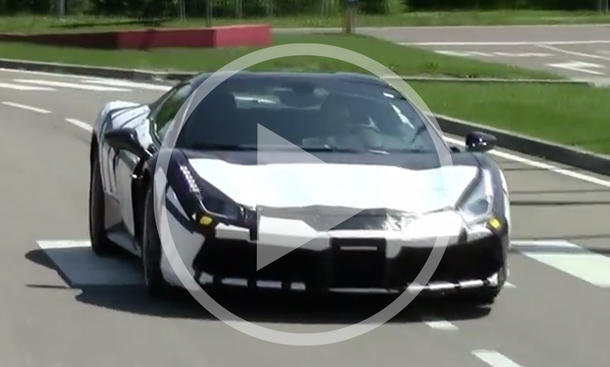 Video: Ferrari 488 GTB als Erlkönig Video: Ferrari 488 GTB als Erlkönig