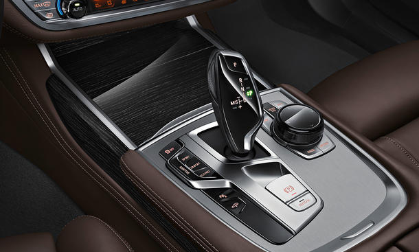BMW 7er 2015 IAA Luxusklasse Luxus-Limousine 730d 740i 750i 740e