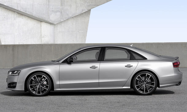 Audi S8 plus (2015)