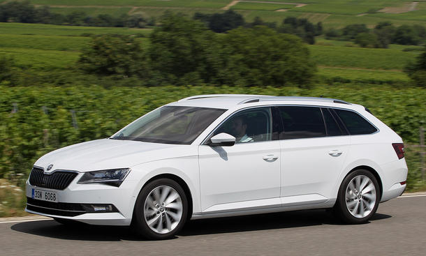 Skoda Superb GreenLine IAA 2015 TDI Spar-Diesel