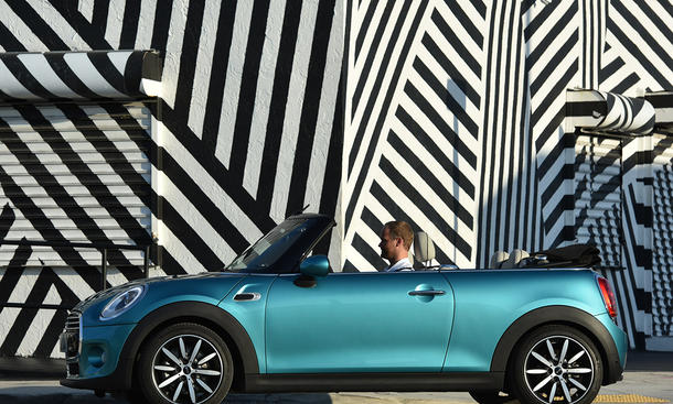 Mini Cabrio 2016 Cooper