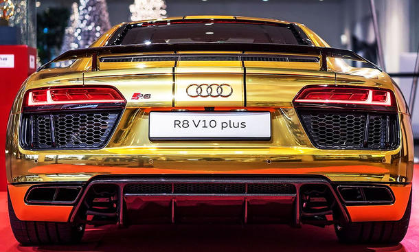 Audi R8 V10 plus